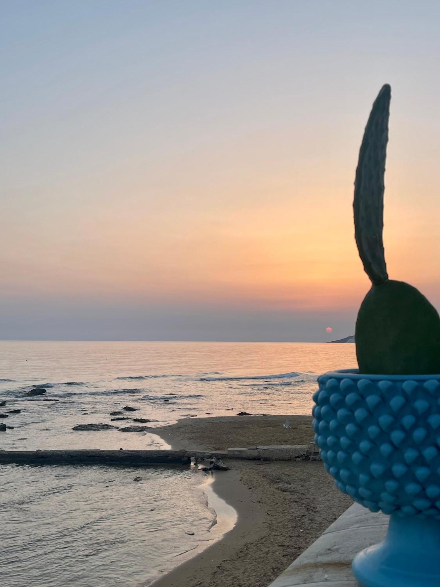 La Casuzza Del Borgo Villa Agrigento Luaran gambar